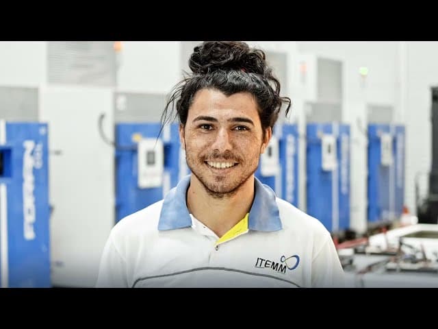 Thumbnail do vídeo: Moura Baterias - Diversidade e Inclusão